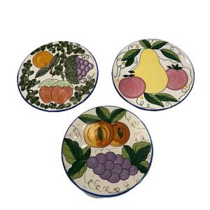 Vtg World Bazaars 3 Fruit Ceramic Glazed White Trivets Blue Rim Chinoiserie 6.5”